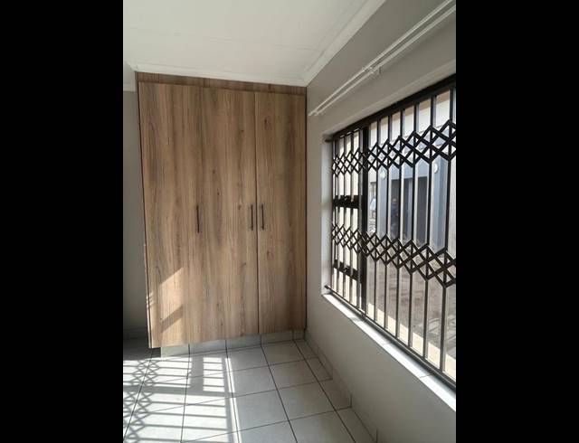 2 BEDROOM PROPERTY TO RENT IN CHROOM PARK